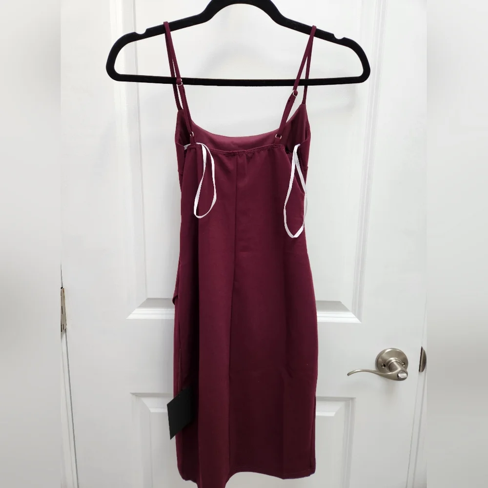 NWT LULU'S Cutout on the Town Plum Dress - Picture 4 of 8